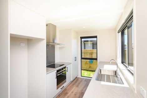Photo of property in 2/68a Hedges Street, Sanson, 4817