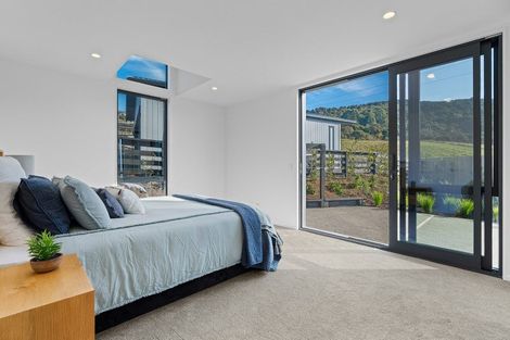 Photo of property in 22 Tapley Close, Halfway Bush, Dunedin, 9010