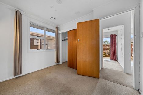 Photo of property in 124d Govett Avenue, Frankleigh Park, New Plymouth, 4310