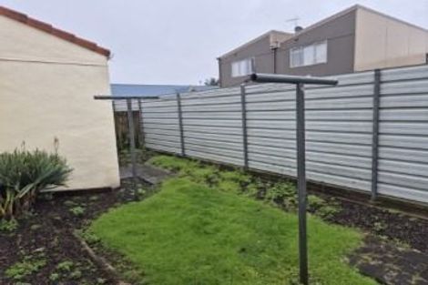 Photo of property in 42 Cobden Street, Gisborne, 4010