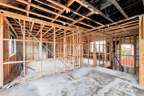 Photo of property in 8 Gordon Stanley Drive, Massey, Auckland, 0614