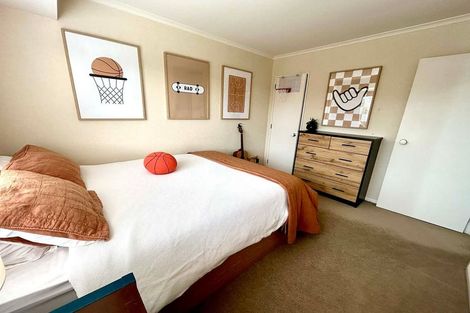 Photo of property in 2 Grevillea Place, Mount Maunganui, 3116