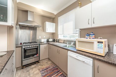 Photo of property in 16 Kawakawa Street, Whanganui East, Whanganui, 4500