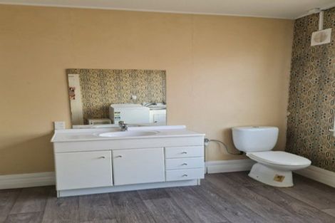 Photo of property in 70 Peverel Street, Riccarton, Christchurch, 8041