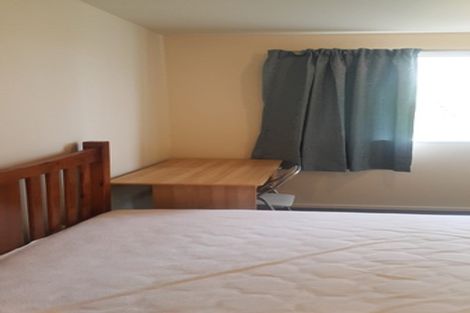 Photo of property in 100 Rattray Street, Riccarton, Christchurch, 8041