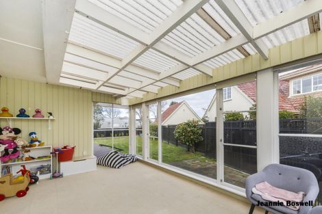 Photo of property in 45 Kentucky Way, Awapuni, Palmerston North, 4412