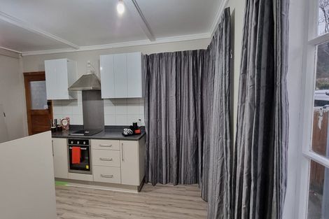 Photo of property in 21 Wheatley Street, Naenae, Lower Hutt, 5011
