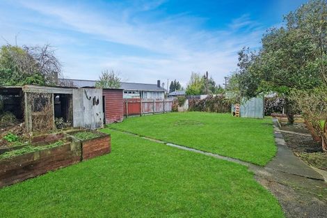 Photo of property in 11 Terrace Street, Marton, 4710