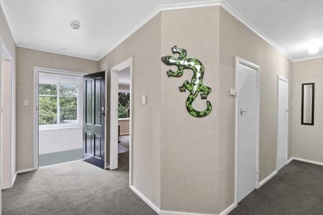 Photo of property in 38 Hine Road, Wainuiomata, Lower Hutt, 5014