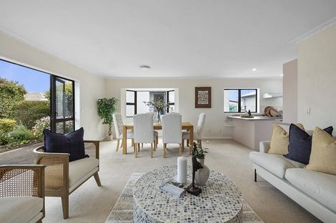 Photo of property in 6 Vogel Street, Fitzroy, New Plymouth, 4312