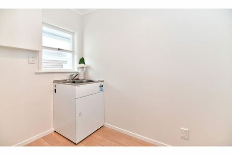 Photo of property in 12 Forest Glen, Orewa, 0931