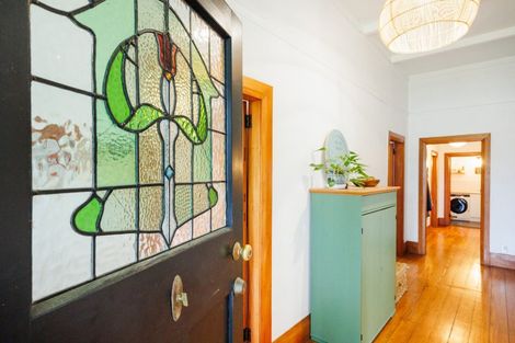 Photo of property in 32 Worcester Street, West End, Palmerston North, 4410