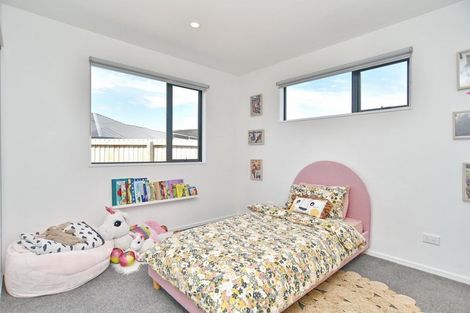 Photo of property in 10 Hamlett Drive, Woodend, 7610