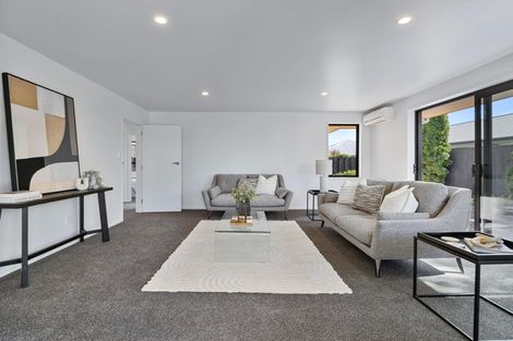 Photo of property in 22 Lake Terrace Road, Burwood, Christchurch, 8061