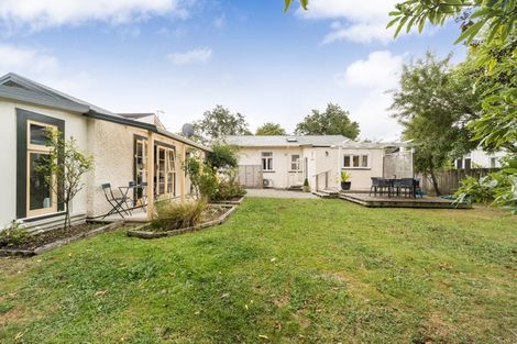 Photo of property in 7 Rangitane Street, Palmerston North, 4414