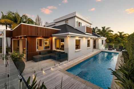 Photo of property in 1 Woodstock Road, Fairfield, Hamilton, 3214