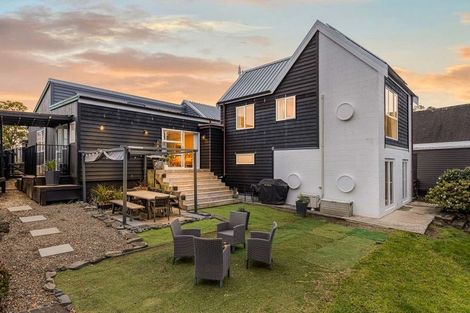 Photo of property in 15 Roland Road, Greenhithe, Auckland, 0632