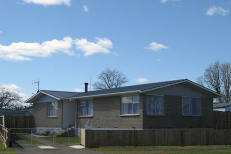 Photo of property in 6 Leather Street, Huntly, 3700