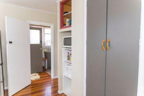 Photo of property in 31 James Street, Dannevirke, 4930