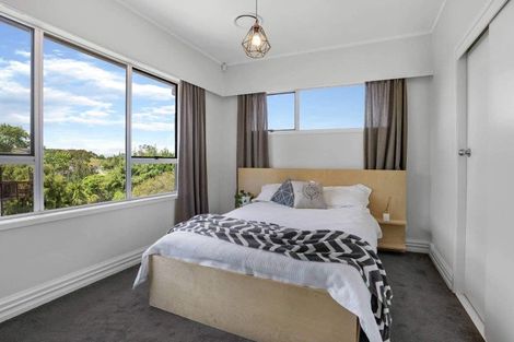 Photo of property in 1/425 Don Buck Road, Massey, Auckland, 0614