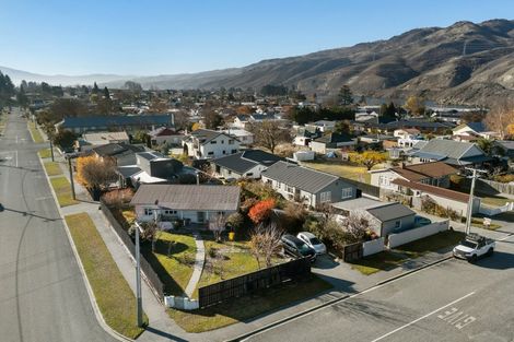 Photo of property in 25 Donegal Street, Cromwell, 9310