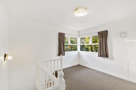 Photo of property in 44b Edgeworth Road, Glenfield, Auckland, 0629