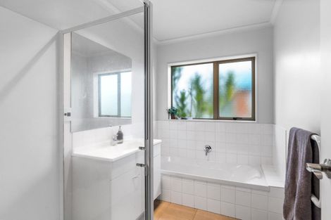 Photo of property in 4 Ribbonwood Close, Te Kauwhata, 3710