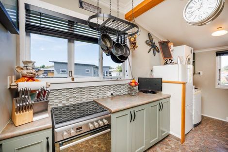 Photo of property in 9 Maunder Street, Marton, 4710