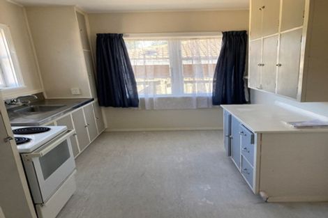 Photo of property in 35 Cumnor Terrace, Woolston, Christchurch, 8023