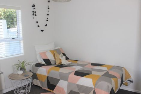 Photo of property in 108 Tamatea Road, Taupo, 3330