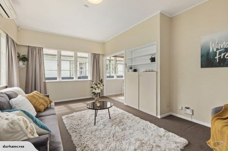 Photo of property in 6 Durham Crescent, Fairfield, Lower Hutt, 5011