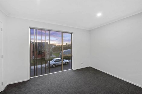 Photo of property in 3 Springside Court, Huntington, Hamilton, 3210