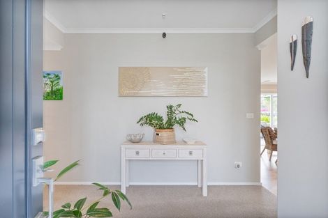 Photo of property in 10 Austin Drive, Whitianga, 3510