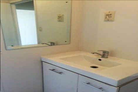 Photo of property in 5/19 Milton Road, Orewa, 0931