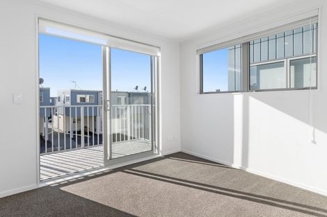 Photo of property in 31 Reynolds Place, Papamoa Beach, Papamoa, 3118