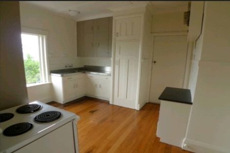 Photo of property in 5 Kinross Street, Kelburn, Wellington, 6012