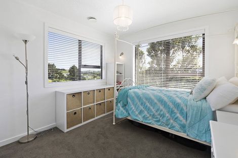 Photo of property in 10b Shastri Terrace, Khandallah, Wellington, 6035