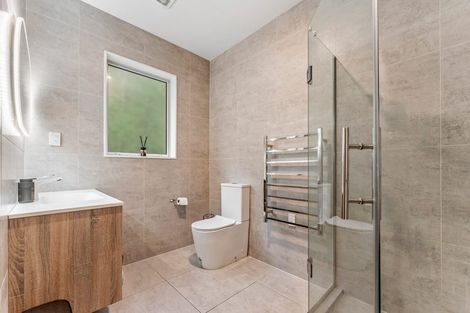 Photo of property in 2 Boocock Crescent, Orewa, 0931