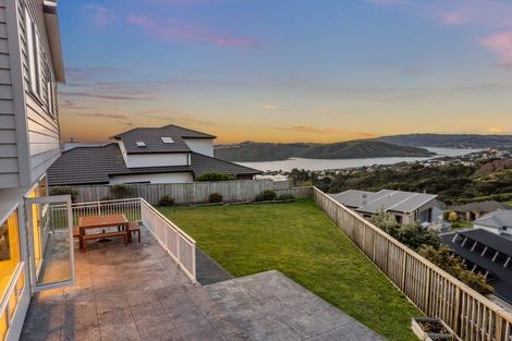 Photo of property in 18 Milford Street, Aotea, Porirua, 5024