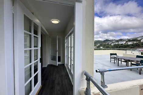 Photo of property in 20u3 Saint Michaels Crescent, Kelburn, Wellington, 6012