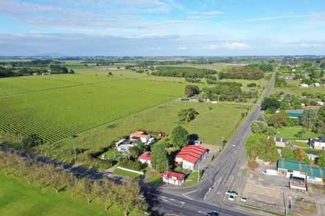 Photo of property in 15 Muhunoa Road West, Ohau, 5570