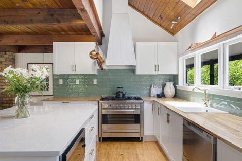 Photo of property in 186 Twilight Road, Clevedon, Papakura, 2582