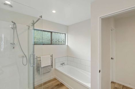 Photo of property in 460 Wairakei Road, Burnside, Christchurch, 8053
