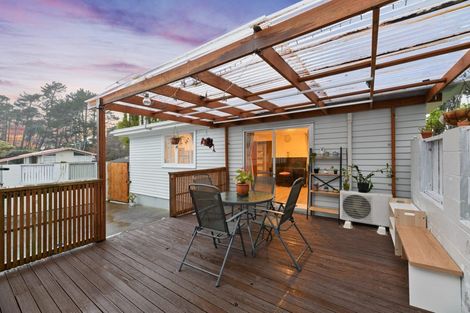 Photo of property in 31 Glenbervie Crescent, Massey, Auckland, 0614