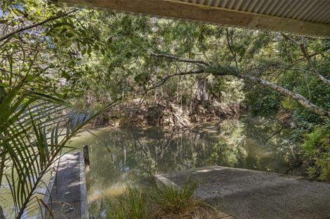 Photo of property in 10 Beach Street, Sandspit, Warkworth, 0982