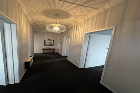 Photo of property in 27 Tukapa Street, Westown, New Plymouth, 4310