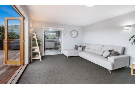 Photo of property in 6 Jade Place, Parklands, Christchurch, 8083