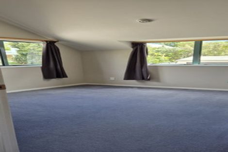 Photo of property in 2/485 Don Buck Road, Massey, Auckland, 0614