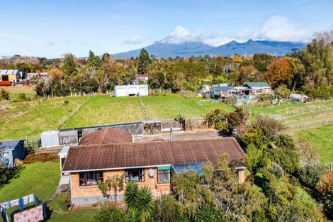 Photo of property in 1225 Egmont Road, Egmont Village, New Plymouth, 4372