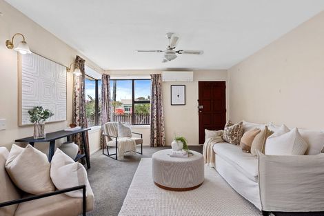 Photo of property in 2/4 Convoy Street, New Brighton, Christchurch, 8083